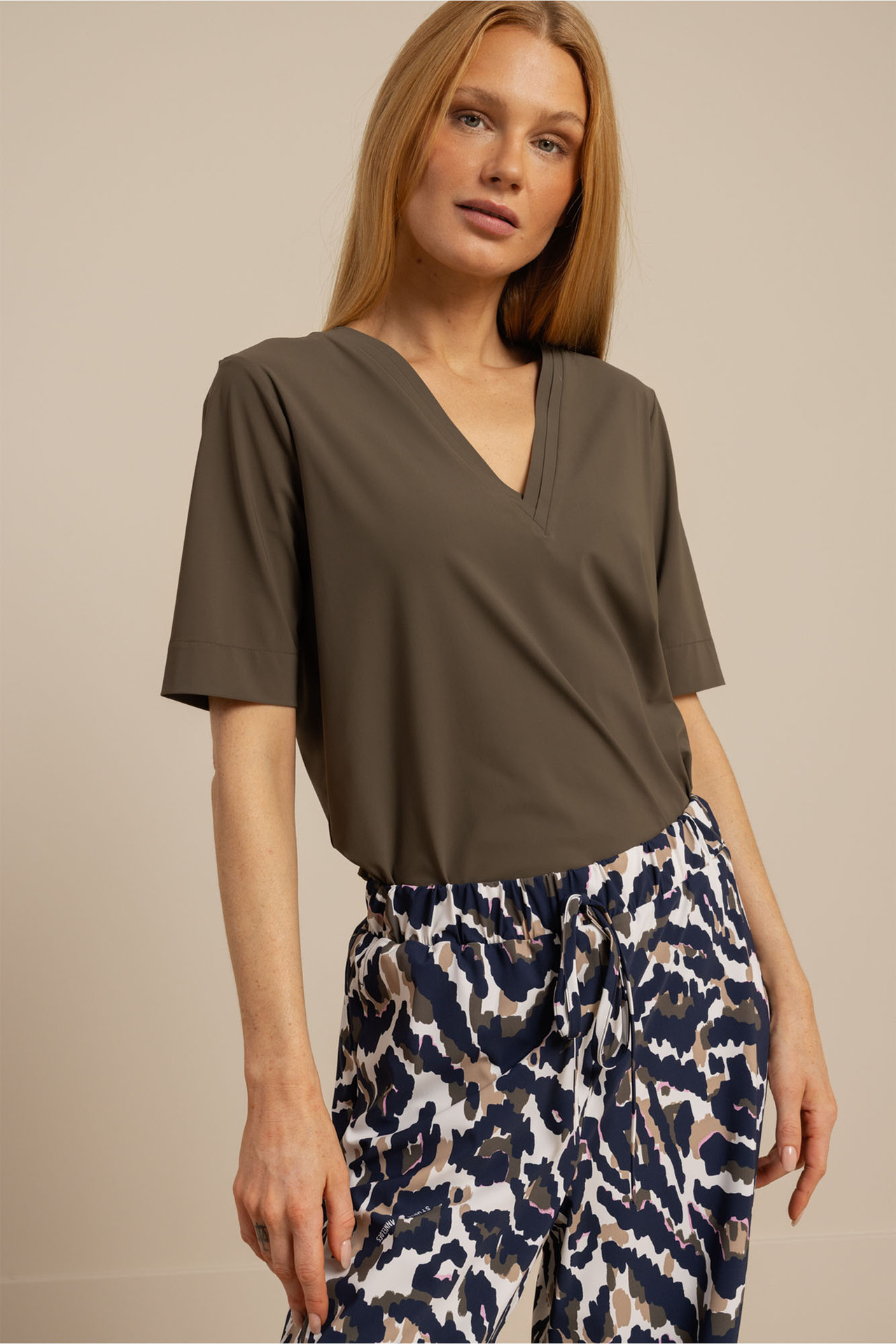 Studio Anneloes Inge Travel Tee New Army