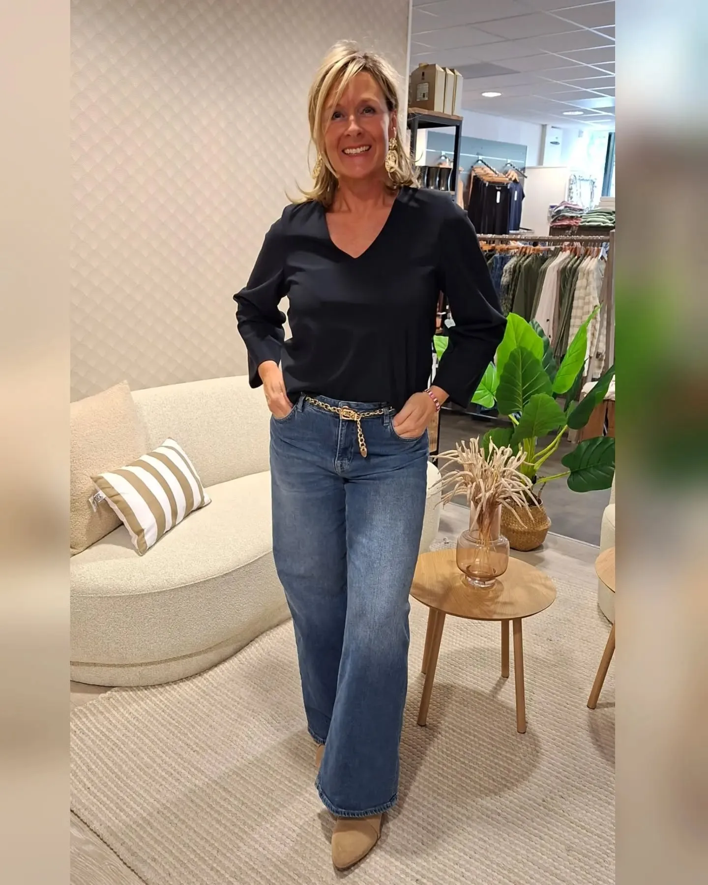 Als je dacht dat de perfecte jeans niet bestond... think again! Gevonden! Hij zit lekker, goede lengte, waanzinnige wassing en kijk nou even naar dat detail op